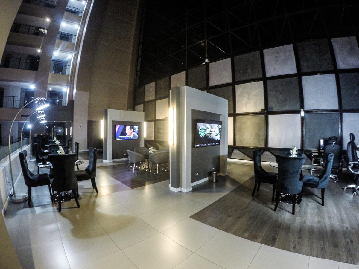 Pueblo Amigo Hotel Plaza Y Casino Tijuana Esterno foto